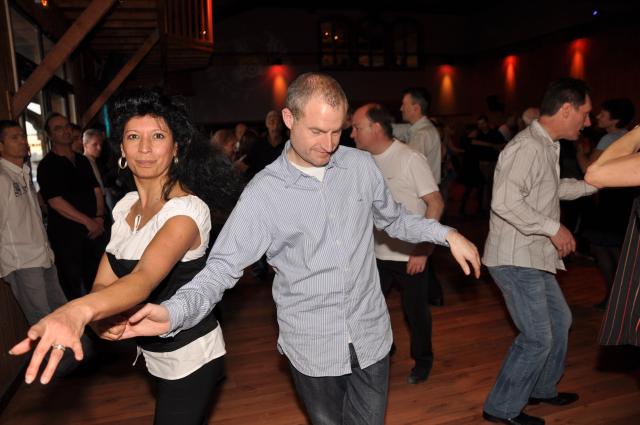 min 2010 04 04 station danse 256